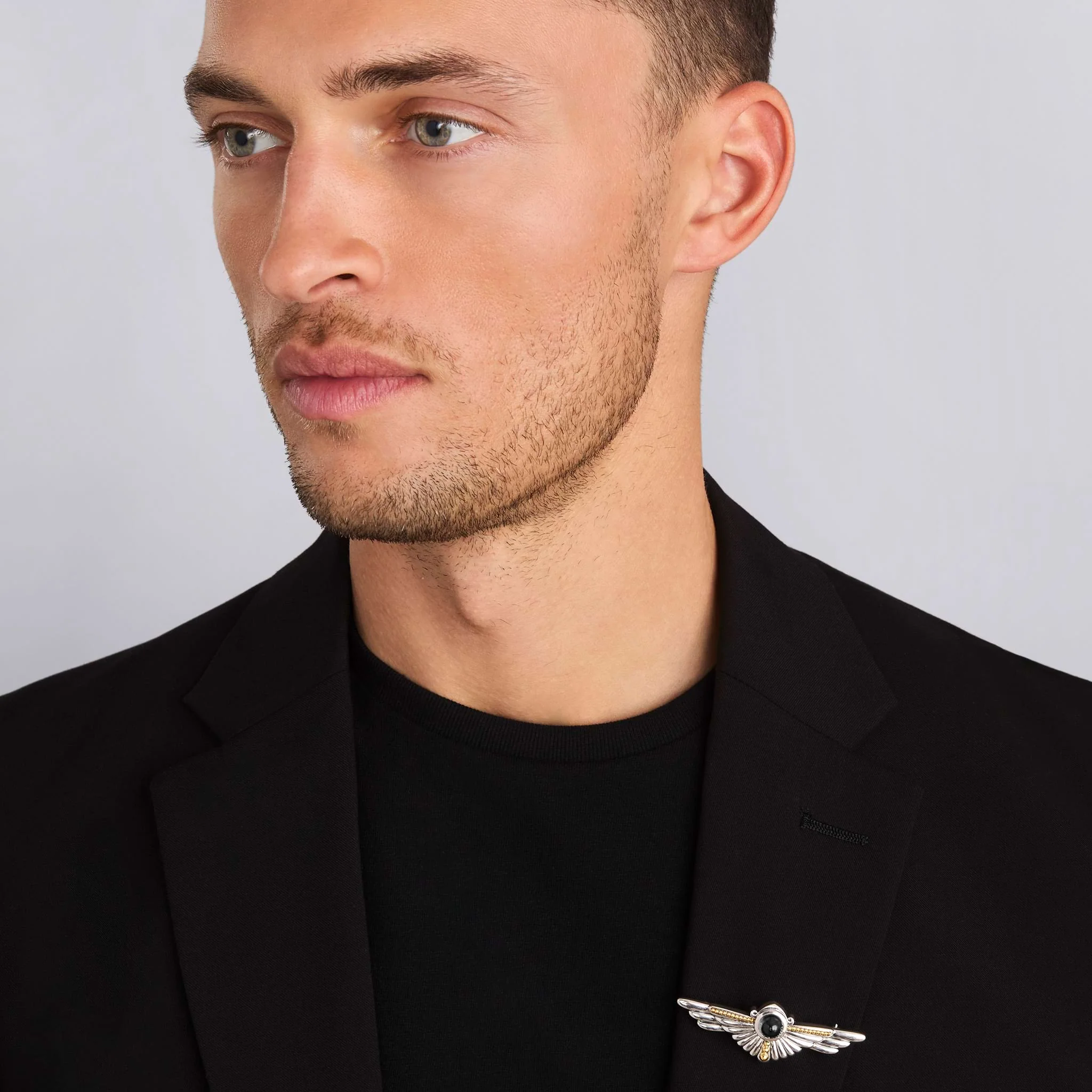 Onyx Wing Pin - Image 2