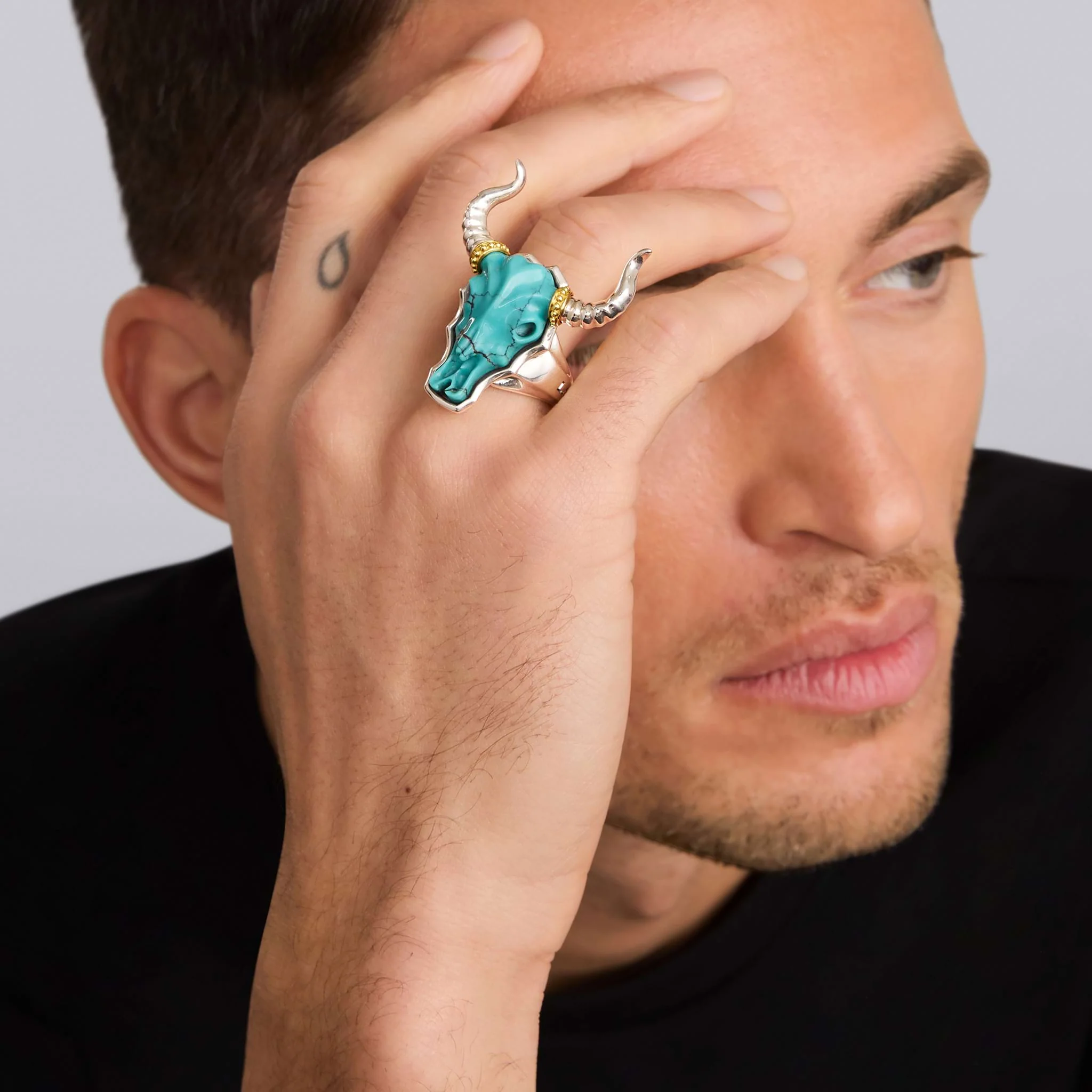 Anthem Two-Tone Turquoise Long Horn Ring - Image 2