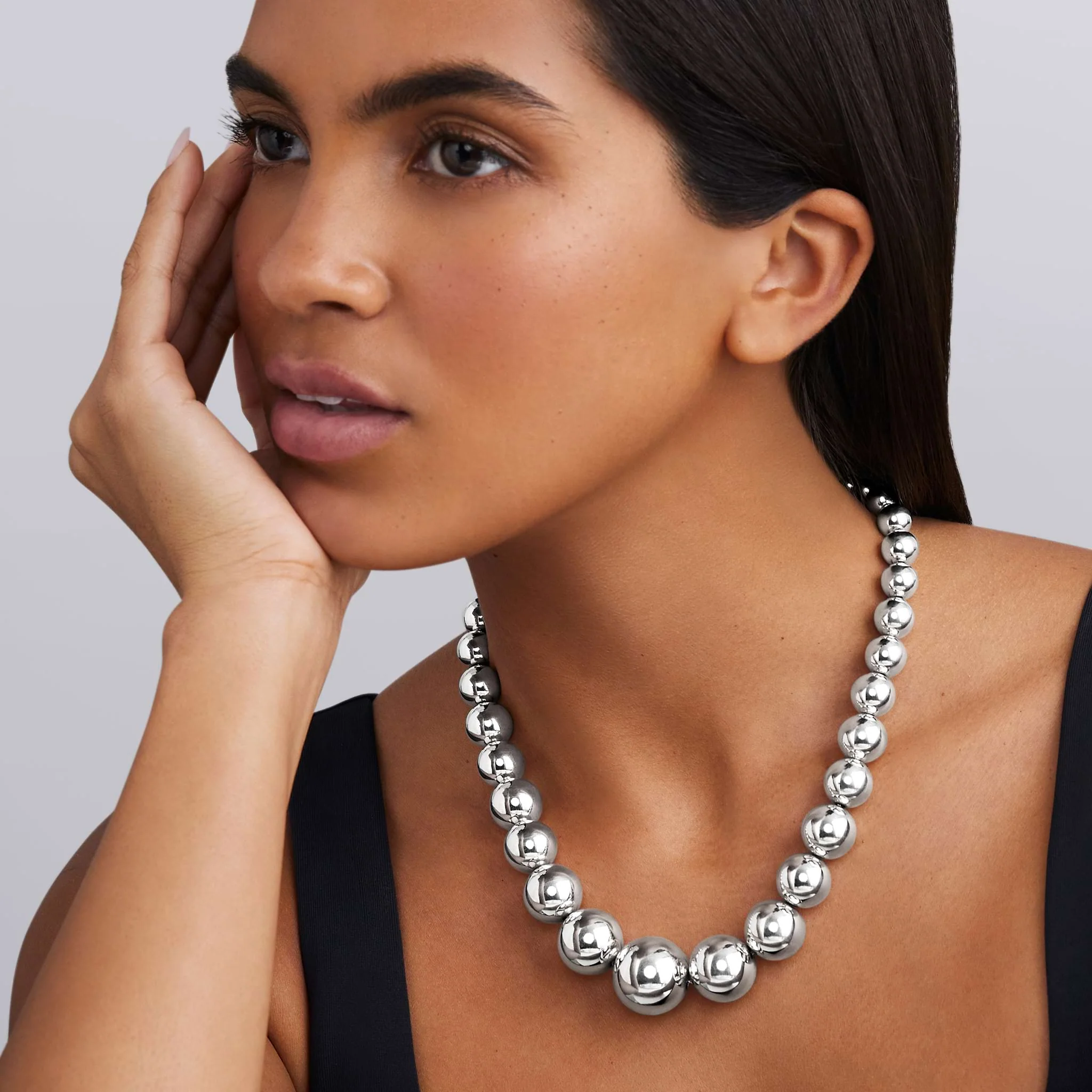 Caviar Bubbly Large Silver Graduated Bead Necklace - Image 6