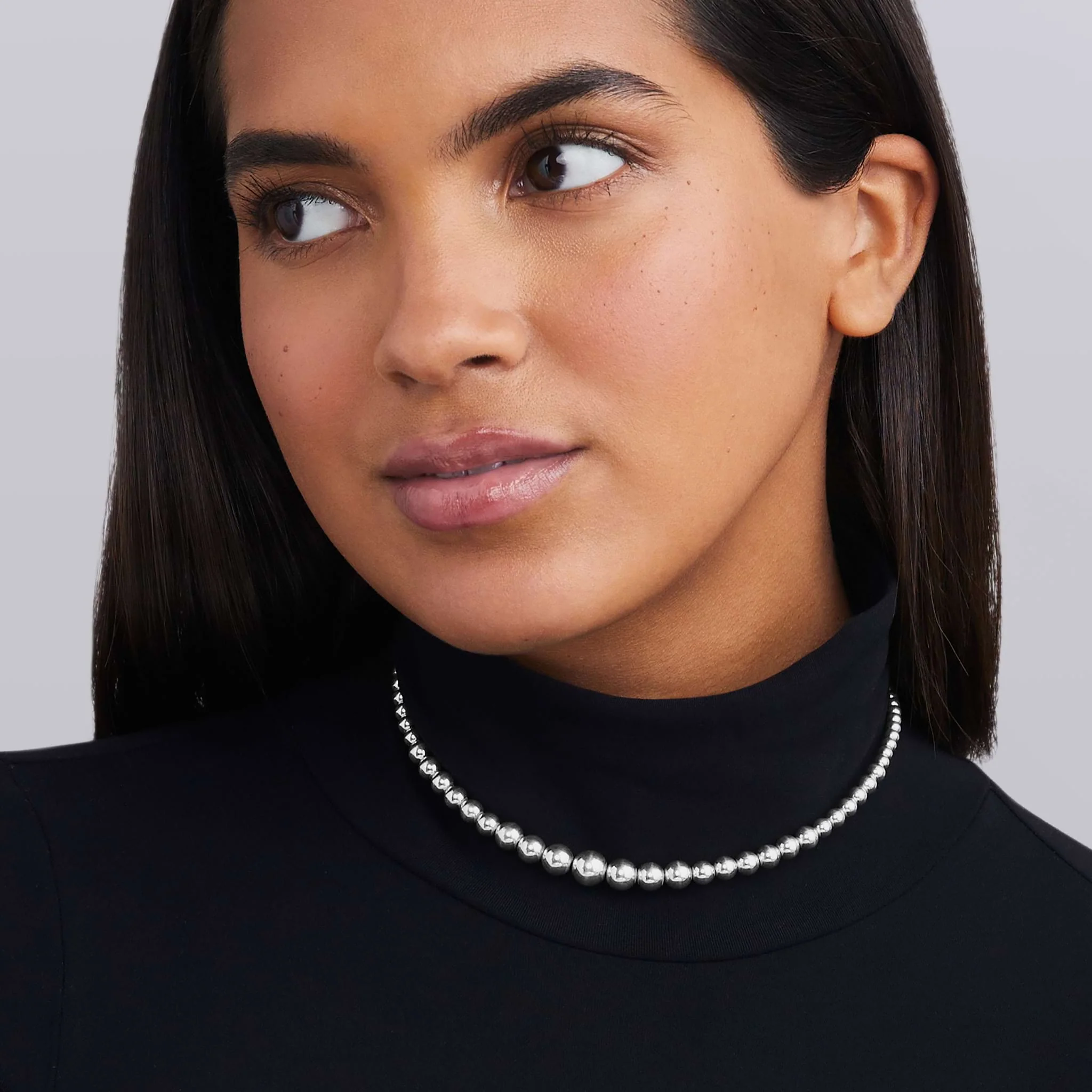 Caviar Bubbly Petite Silver Graduated Bead Necklace - Image 2