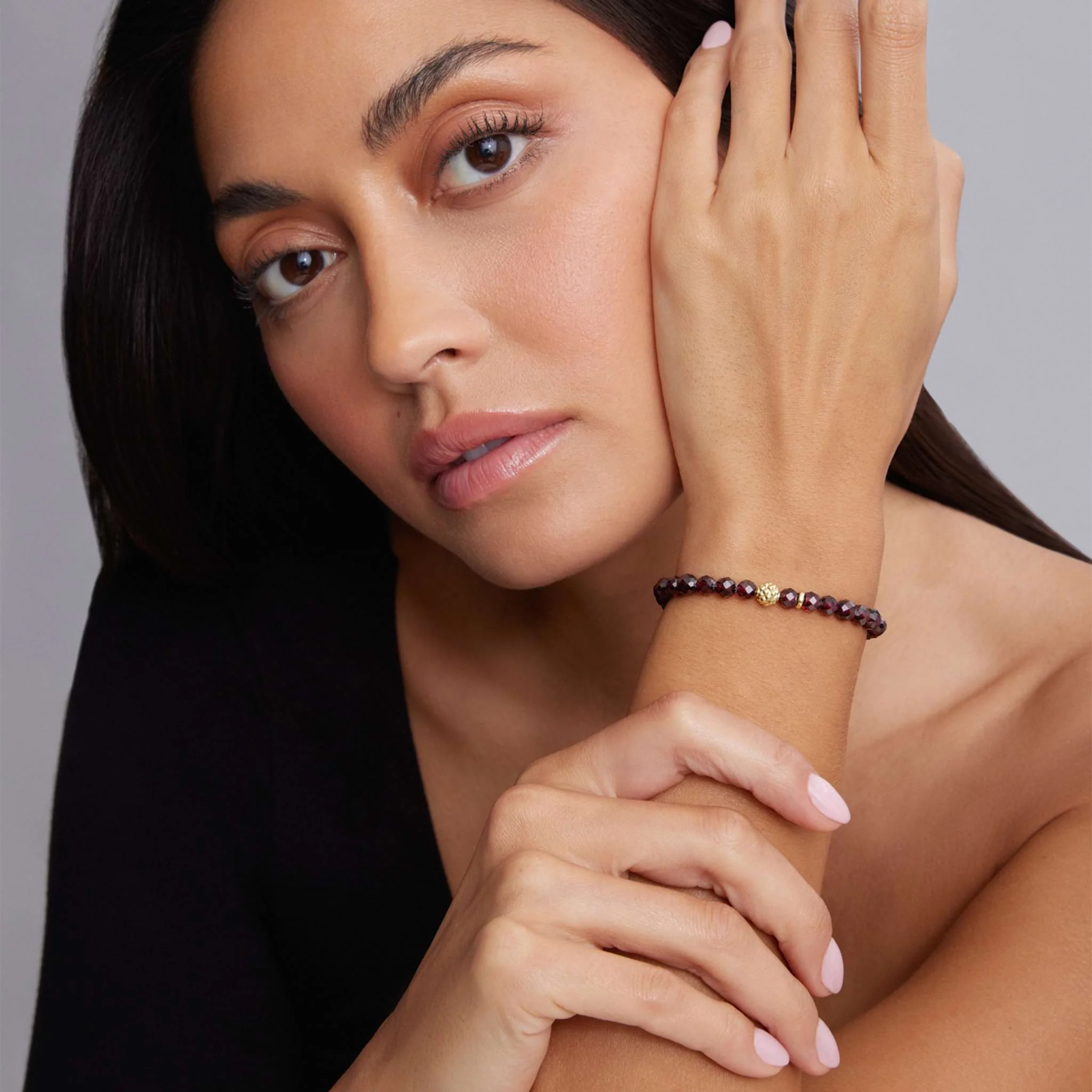 Caviar Icon Garnet Gold Station Bead Bracelet - Image 2