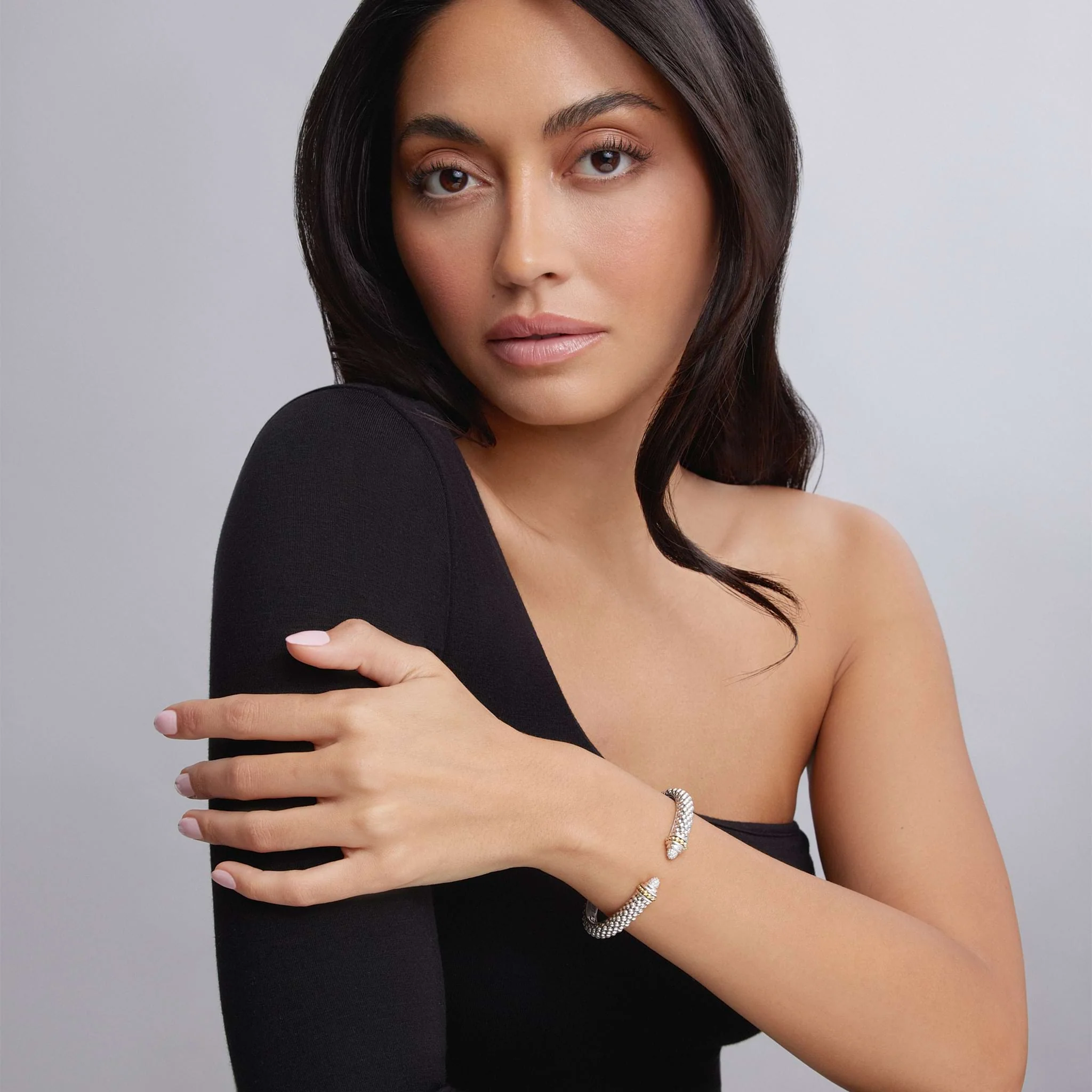 Caviar Lux Diamond Cuff Bracelet | 8mm - Image 2