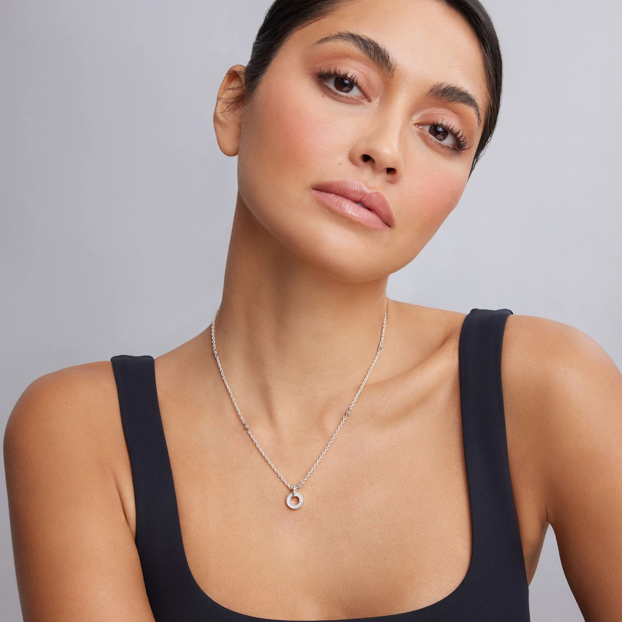 Caviar Spark Diamond Circle Pendant Necklace - Image 2