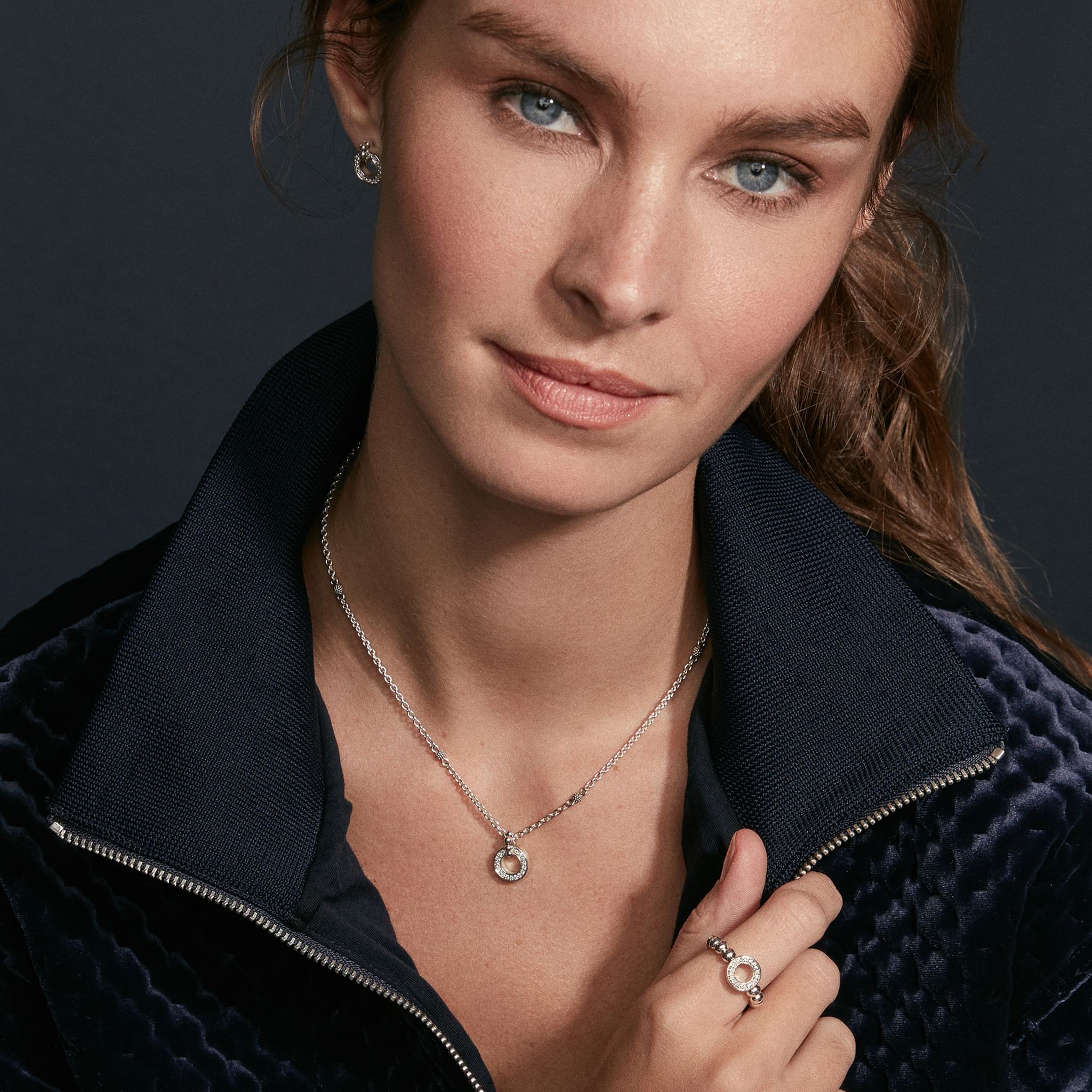Caviar Spark Diamond Circle Pendant Necklace - Image 6