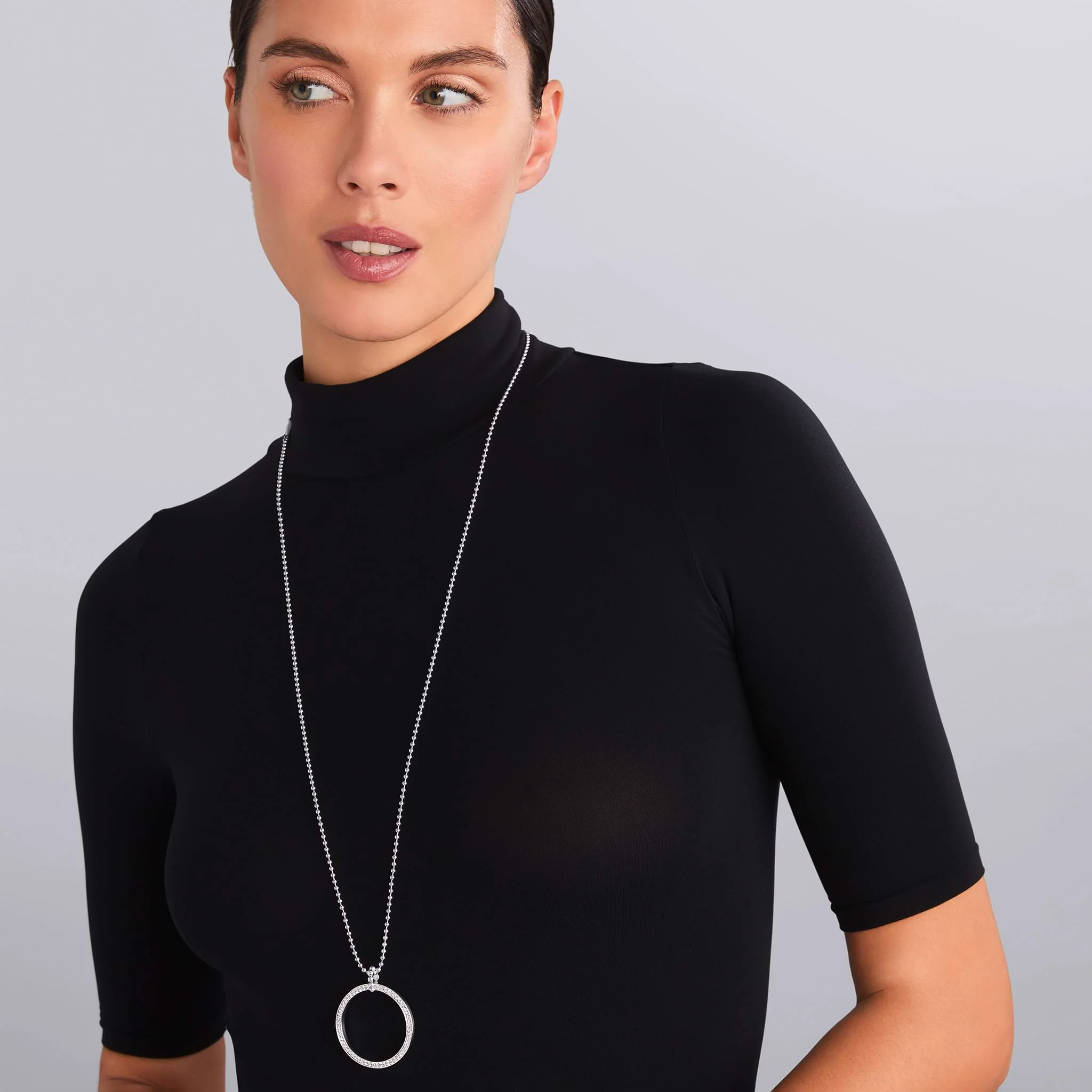 Caviar Spark Large Diamond Circle Pendant Necklace - Image 2