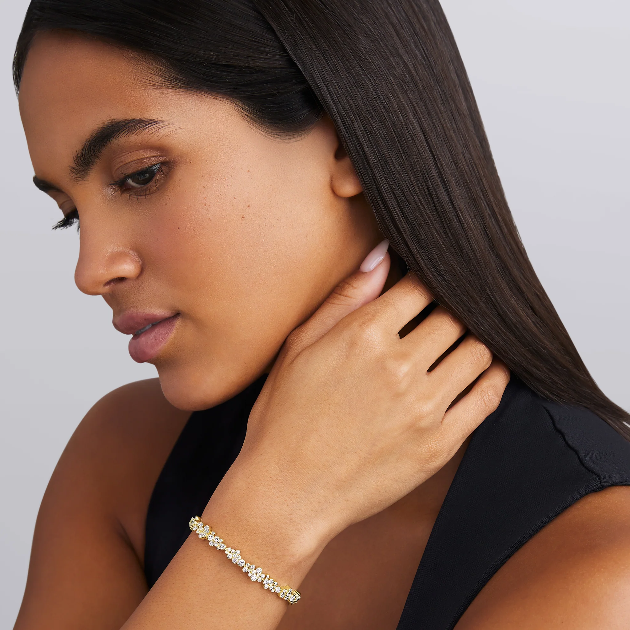 Fizz 18K Gold Cluster Diamond Tennis Bracelet - Image 2