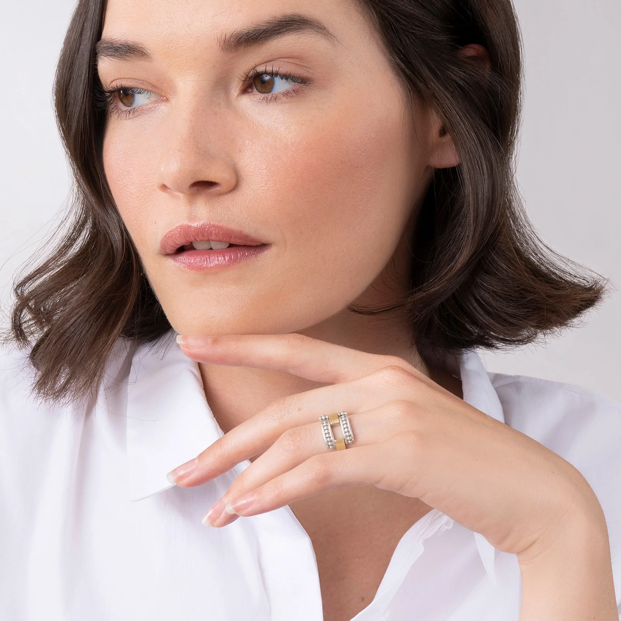 High Bar Two-Tone Caviar Link Ring - Image 2