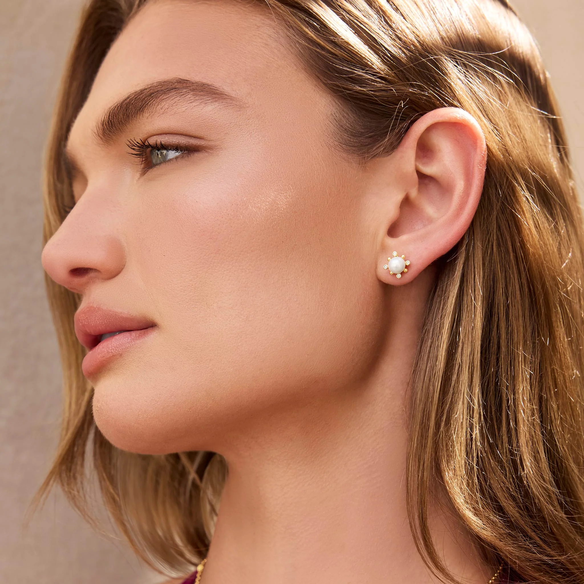 Luna 18K Gold Fleur Pearl Diamond Stud Earrings - Image 5