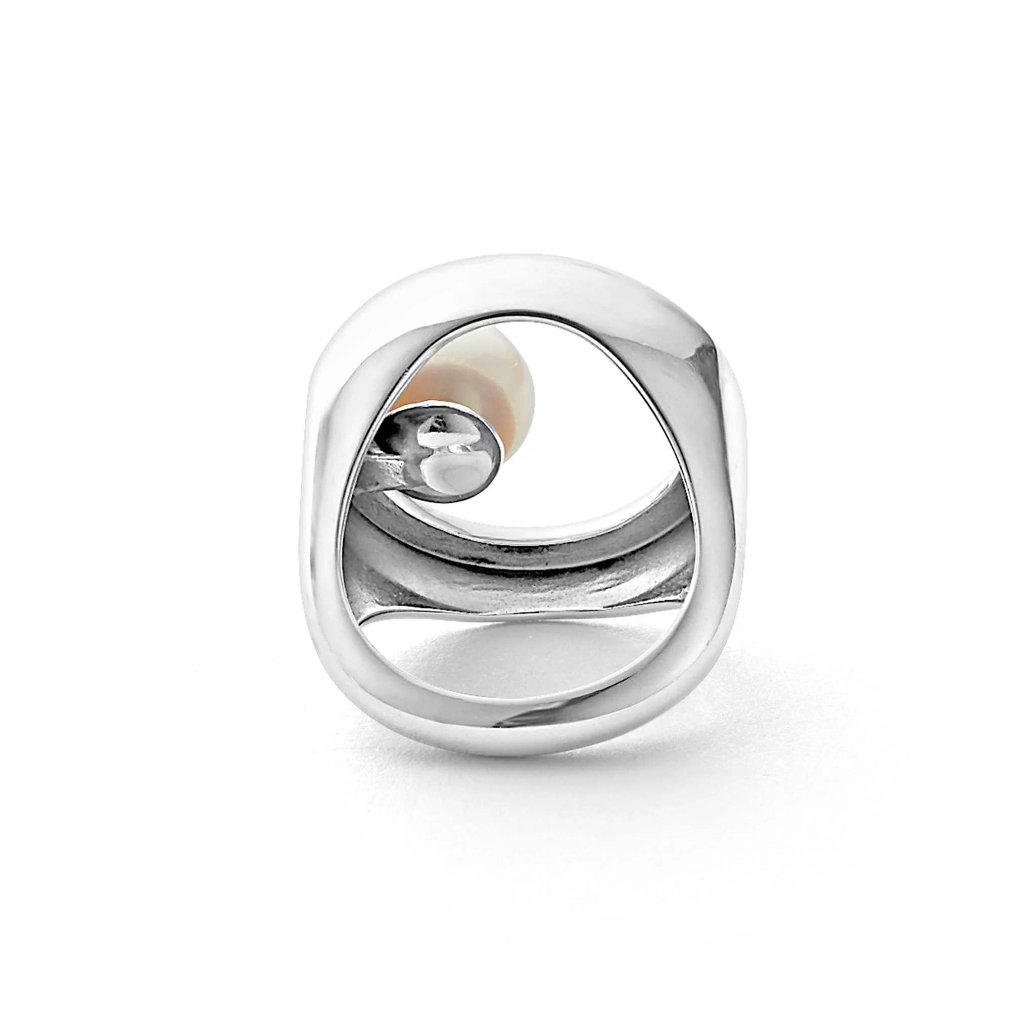 Luna Circle Pearl Statement Ring - Image 5