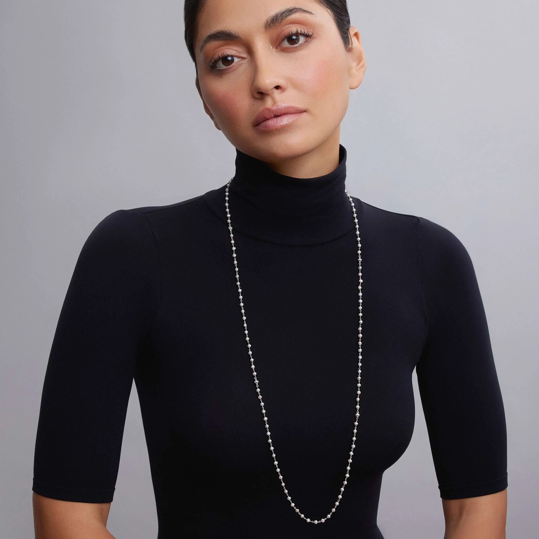 Luna Beaded Pearl Necklace - Image 2