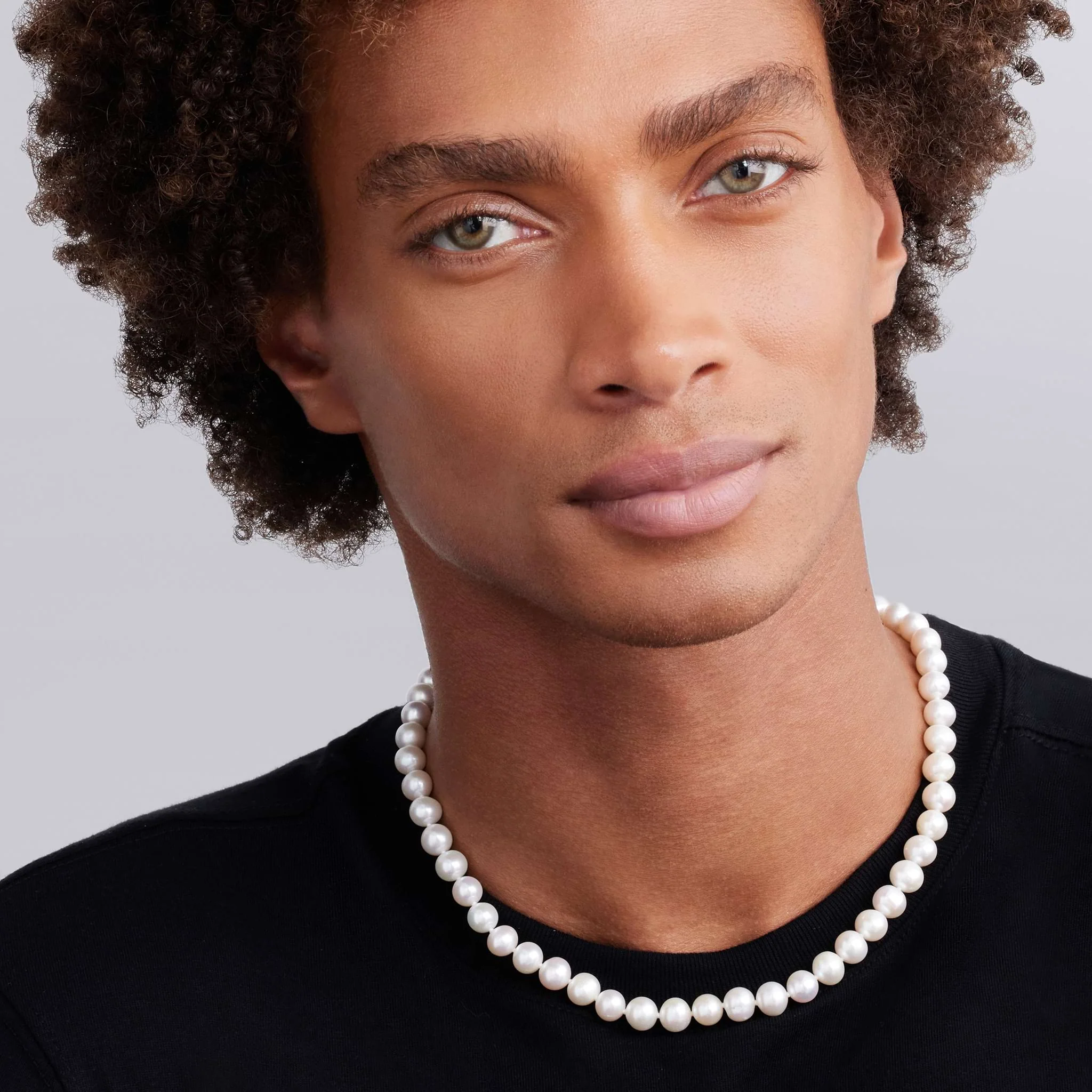 Luna Pearl Necklace - Image 6