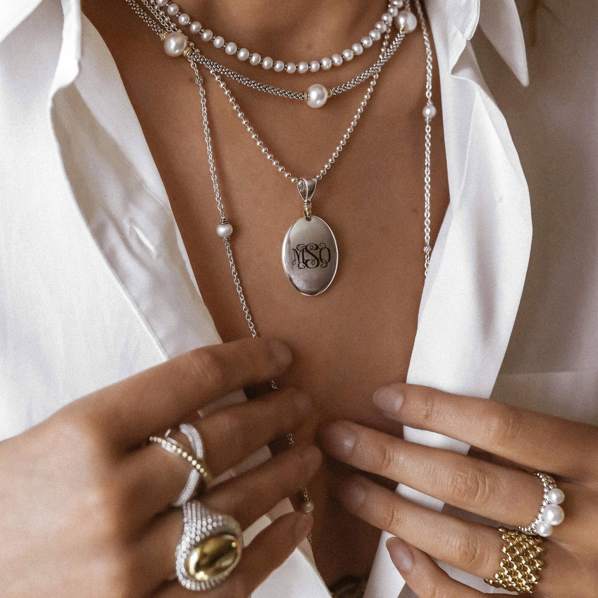 Luna Caviar Pearl Necklace - Image 5