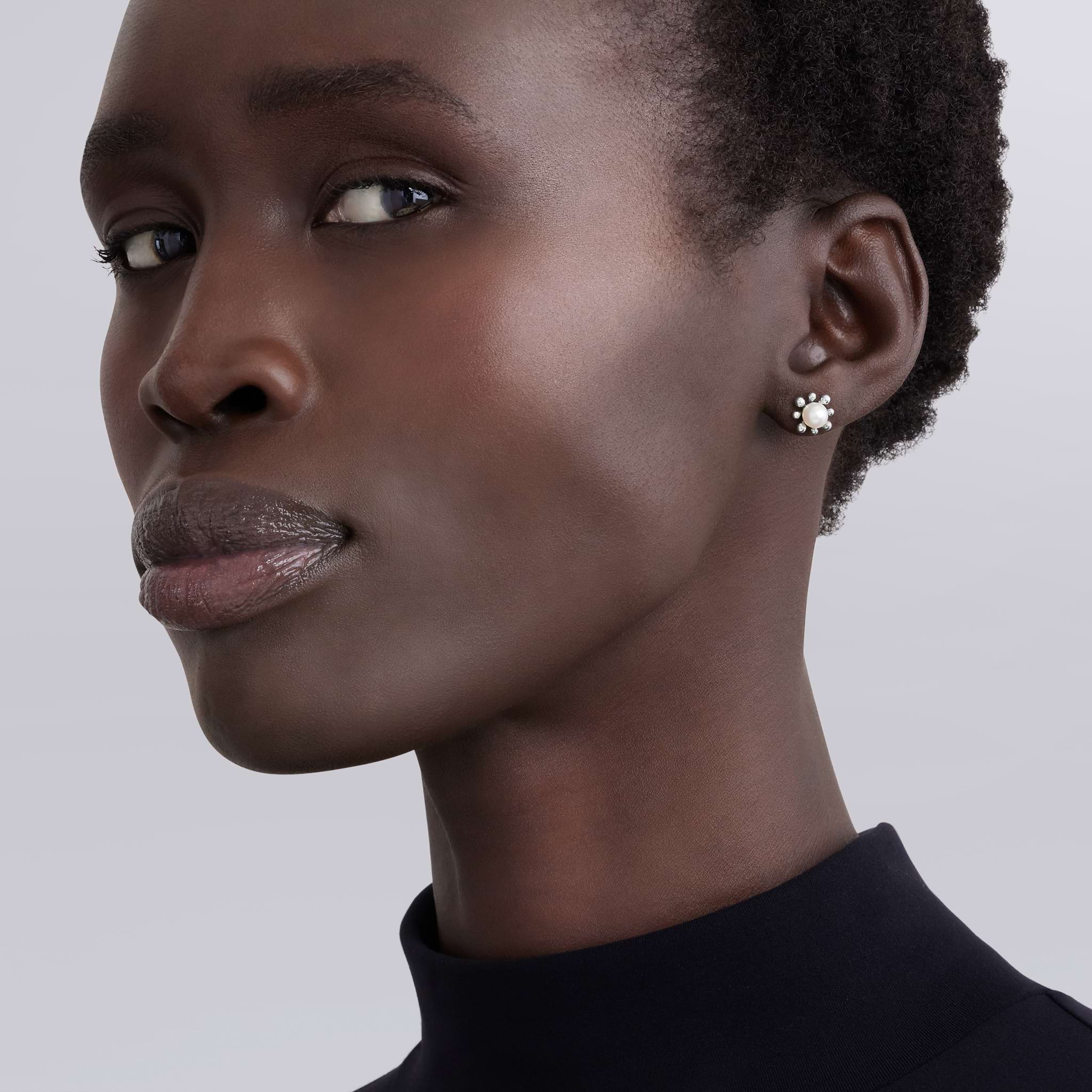 Luna Fleur Pearl Stud Earrings - Image 2