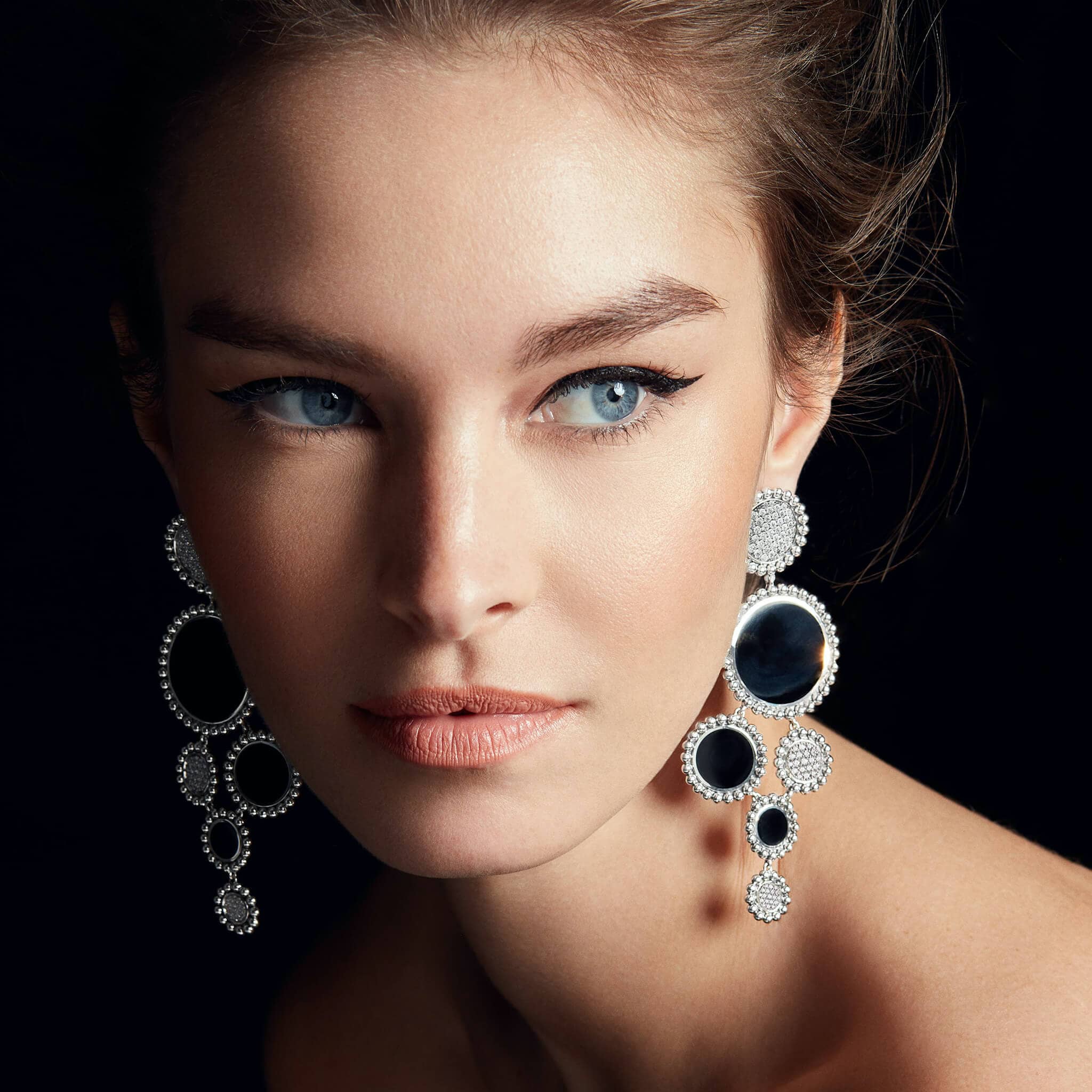Maya Onyx & Diamond Circle Statement Earrings - Image 4