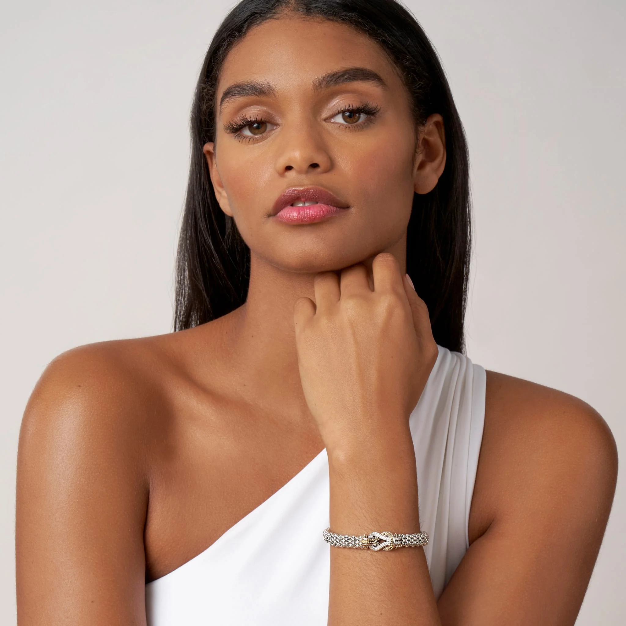 Newport Two-Tone Knot Caviar Diamond Bracelet | 9mm - Image 2