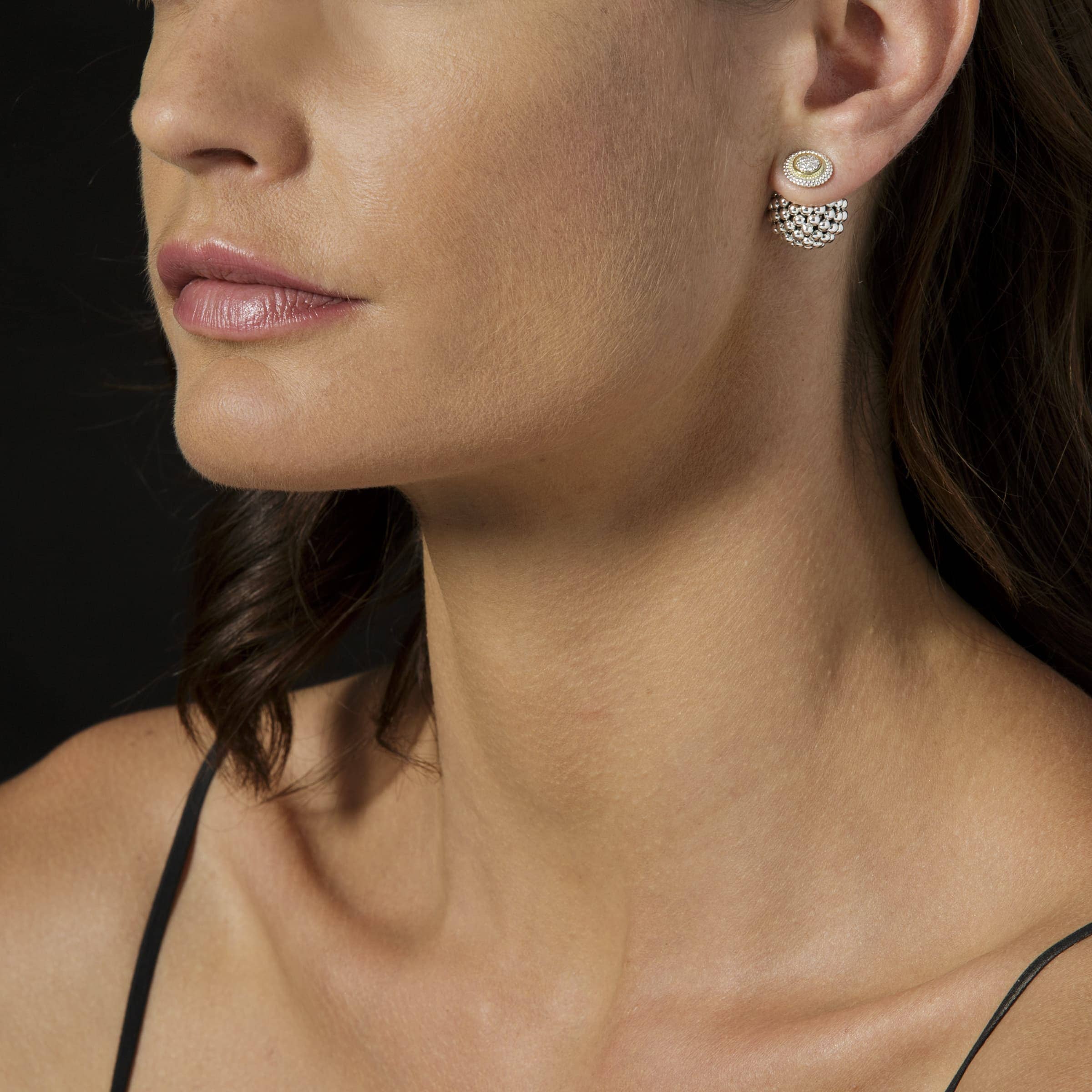 Signature Caviar Beaded Diamond Stud Earrings - Image 7