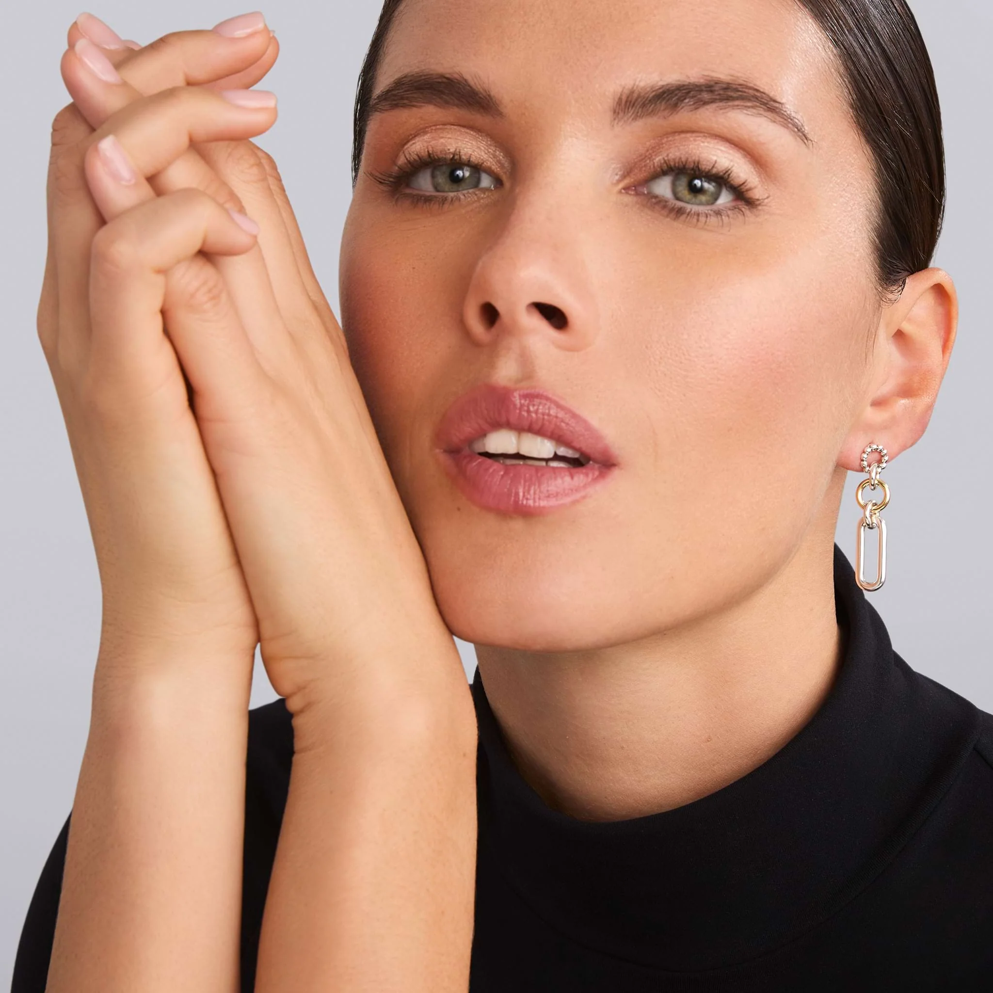 Signature Caviar Two-Tone Circle Link Drop Earrings - Image 2