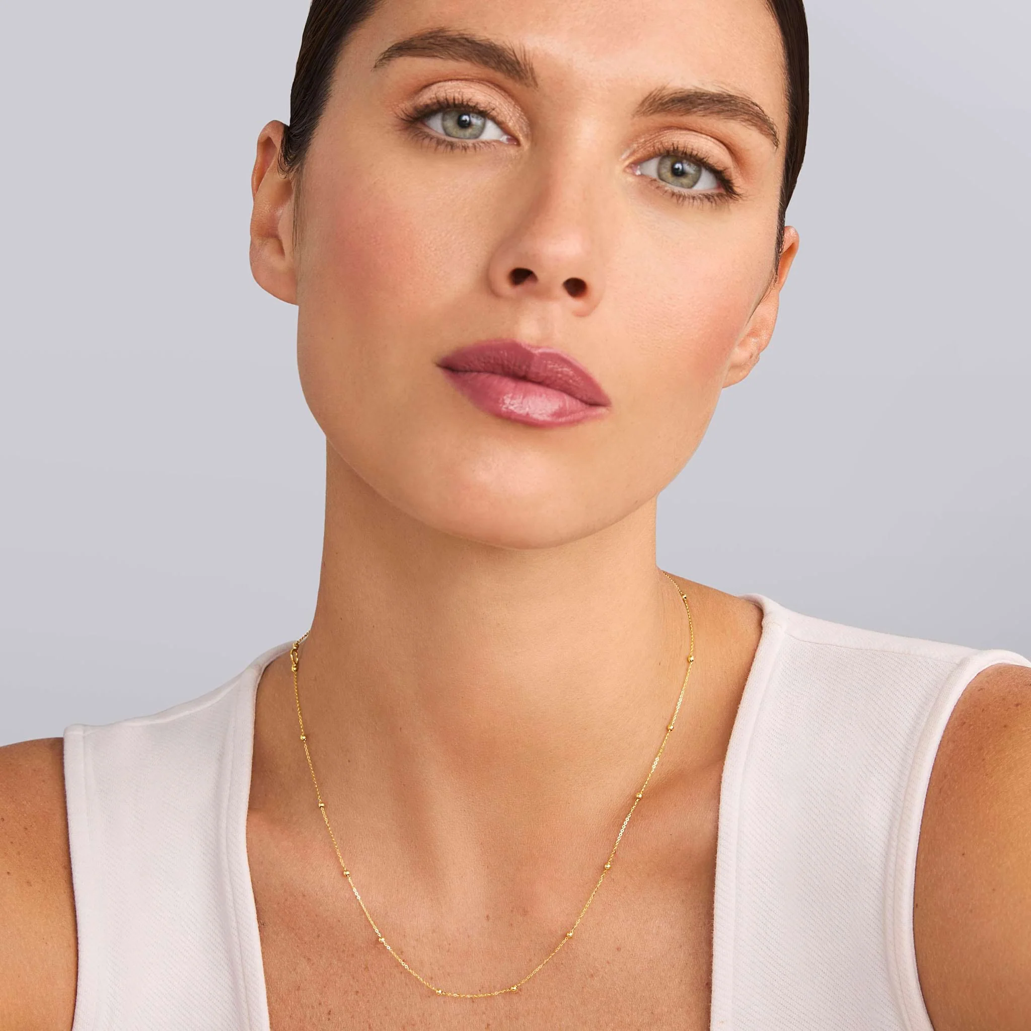 Caviar Gold 18K Gold Station Beaded Necklace - Image 2