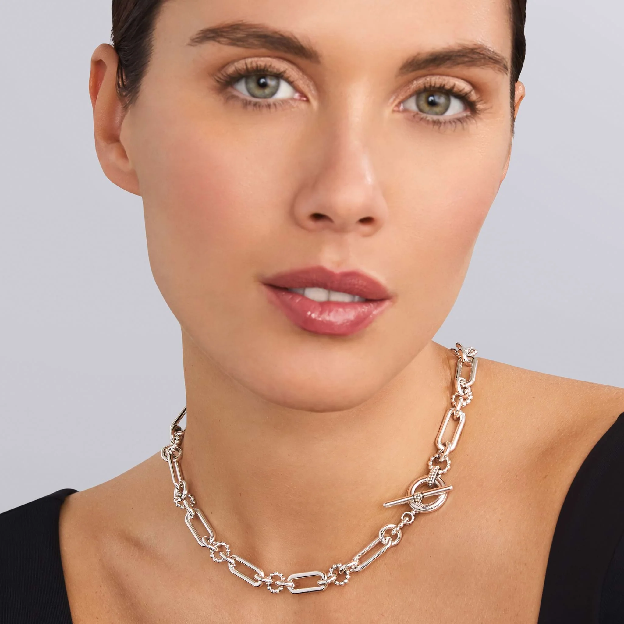 Signature Caviar Silver Link Necklace - Image 2
