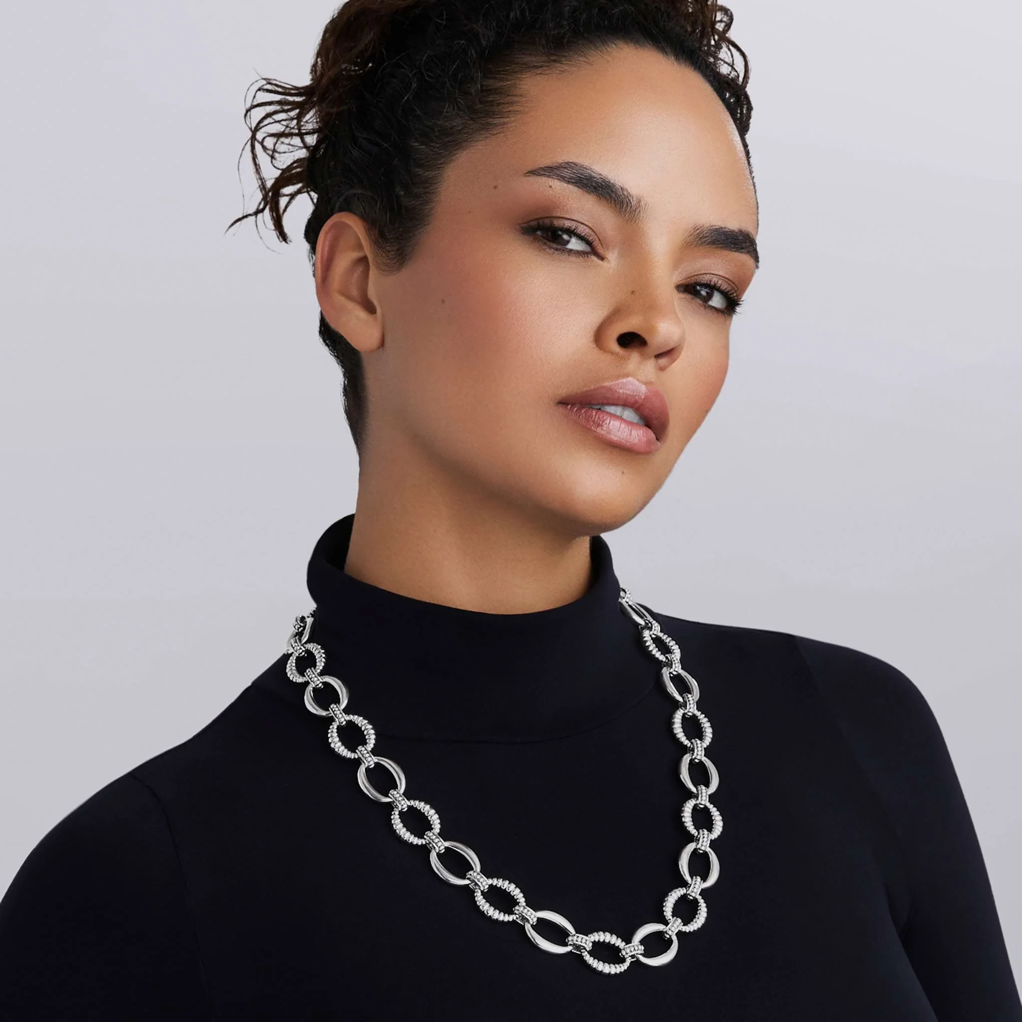 Signature Caviar Sterling Silver Oval Fluted Link Necklace | 18mm - Image 4