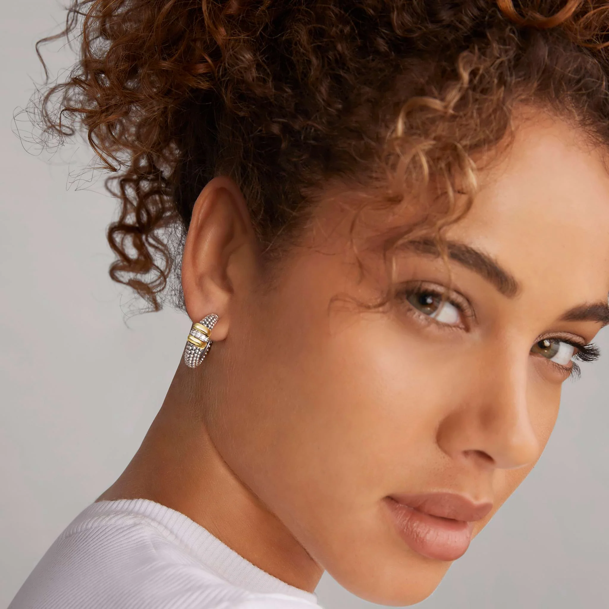 Signature Caviar Two-Tone Caviar Beaded Diamond Hoop Earrings - Image 2