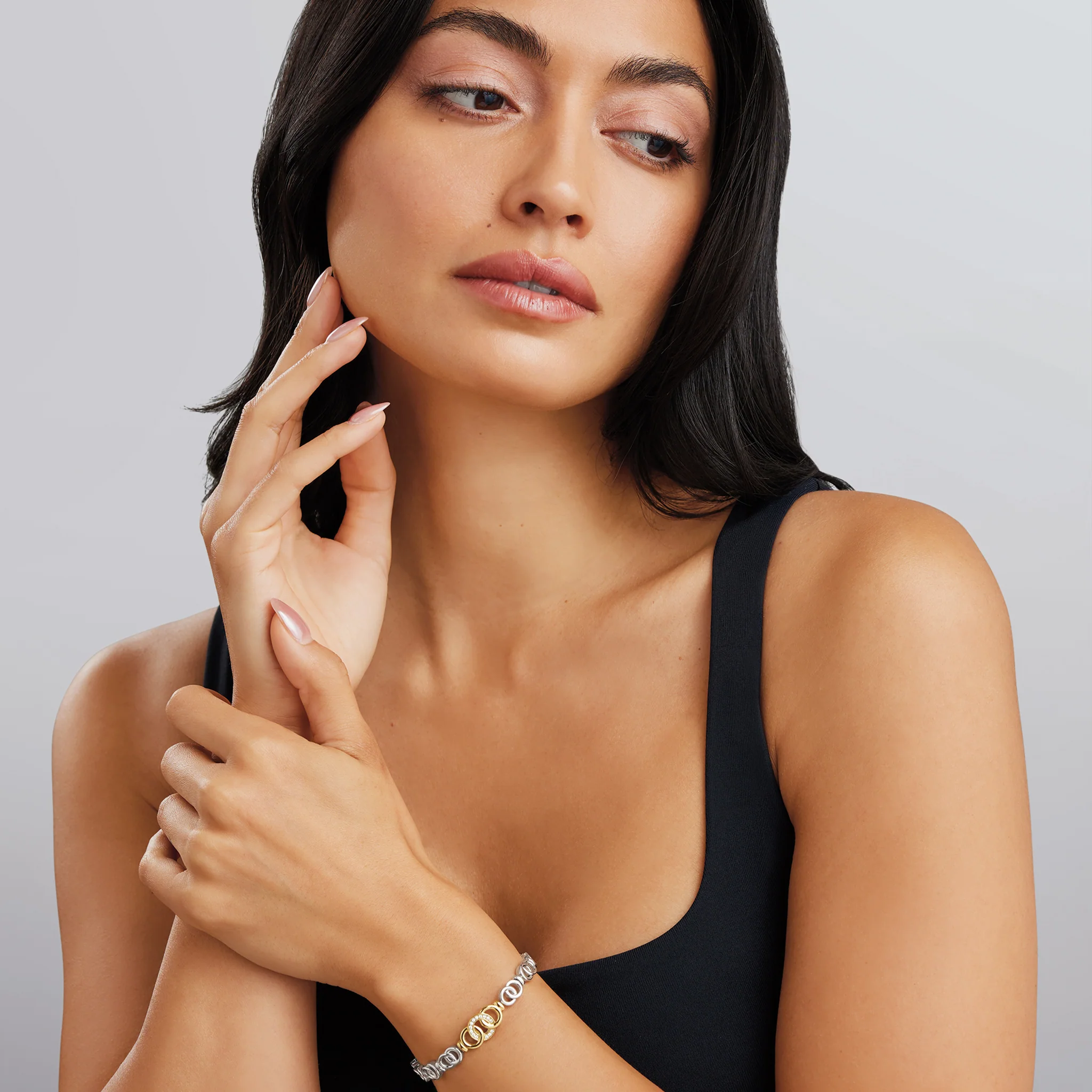 Signature Caviar Two-Tone Petite Interlocking Diamond Link Bracelet - Image 2
