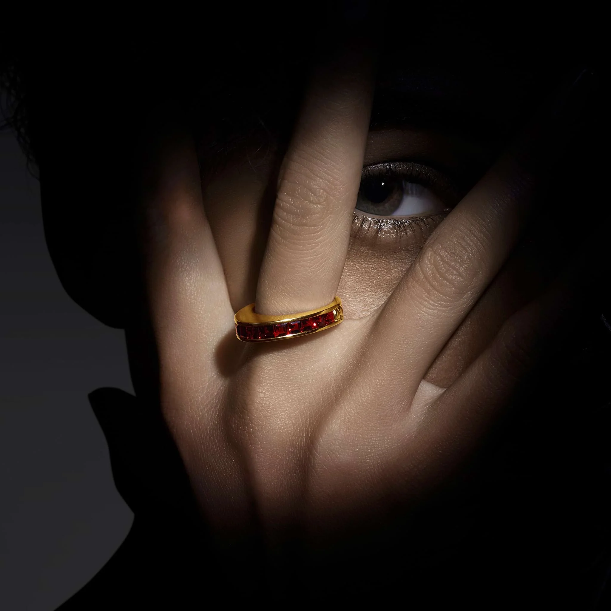 Studio 18K Gold Garnet Stacking Ring - Image 2