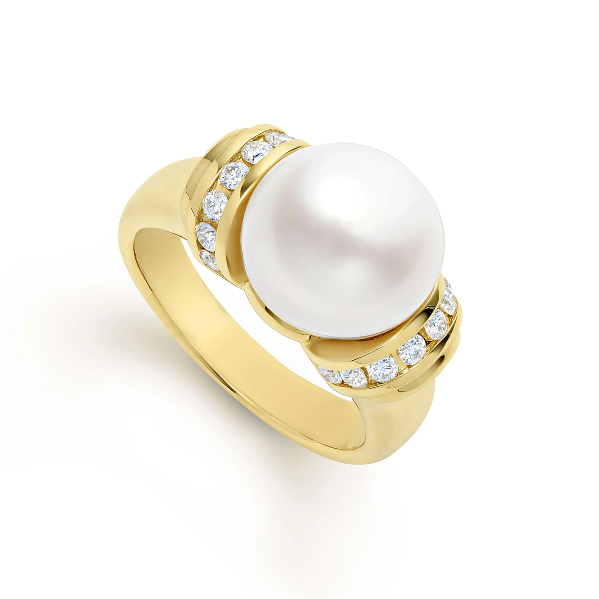 Studio 18K Gold Pearl and Diamond Ring